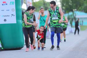 BIB: 2354
                            <button type="button" onclick="openModal(3656338)" class="btn btn-primary btn-sm float-right btn-popup" data-toggle="modal" data-target=".modal-high-quality">
                        <i class="fas fa-shopping-cart"></i> Add to Cart
                    </button>
                                            <button type="button" onclick="isThisMe(3656338, true)" class="btn btn-success btn-sm float-right btn-popup btn-isme hidden" data-toggle="tooltip" data-placement="bottom" title="นี่คือรูปของคุณใช่ไหม คลิกที่นี่เพื่อเอาเข้าอัลบั้ม">
                        <i class="fas fa-plus"></i> Add to album
                    </button>
                    <button type="button" onclick="isThisMe(3656338, false)" class="btn btn-warning btn-sm float-right btn-popup btn-isnotme hidden">
                        <i class="fas fa-ban"></i> Remove from album
                    </button>